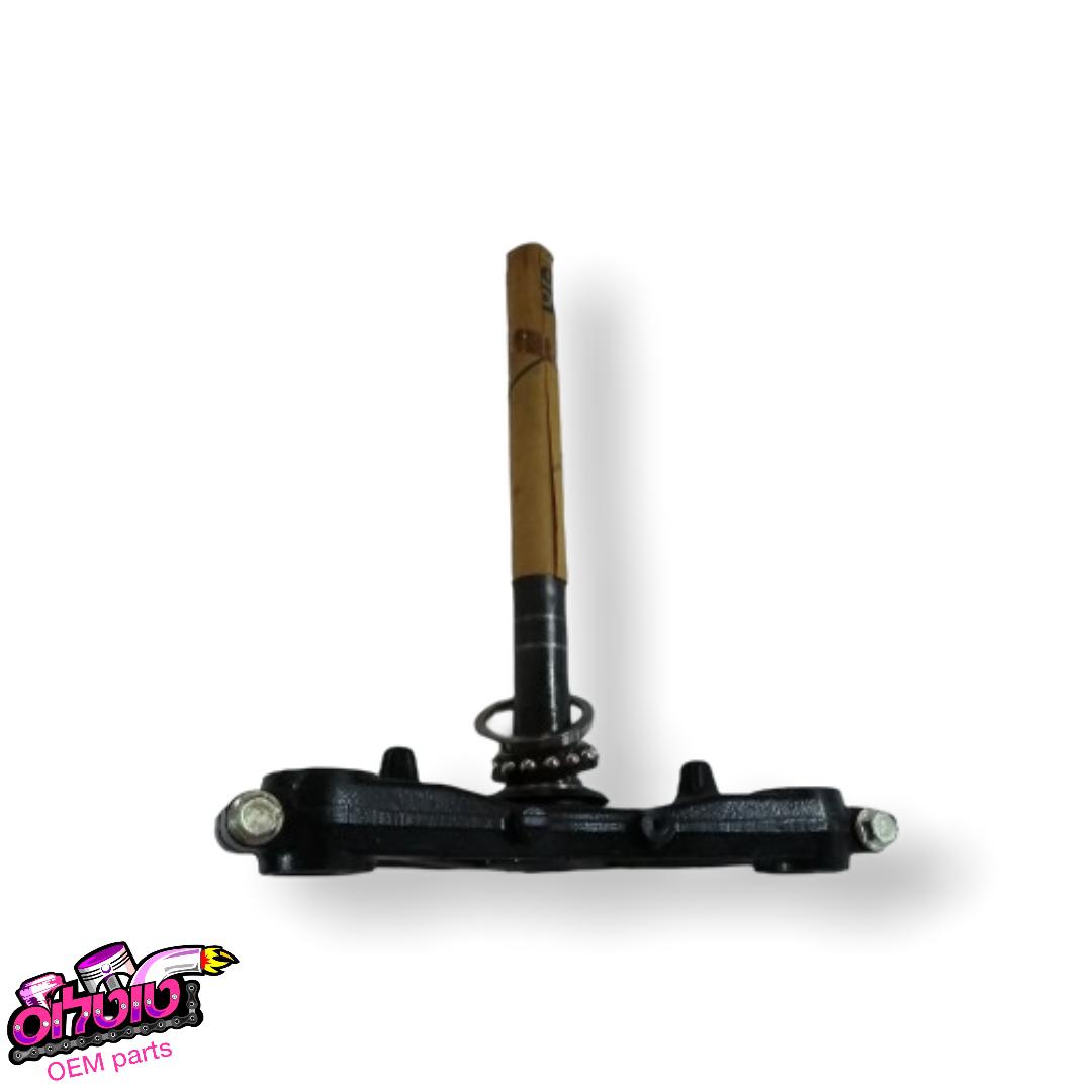 XMAX 300 משולש היגוי תחתון