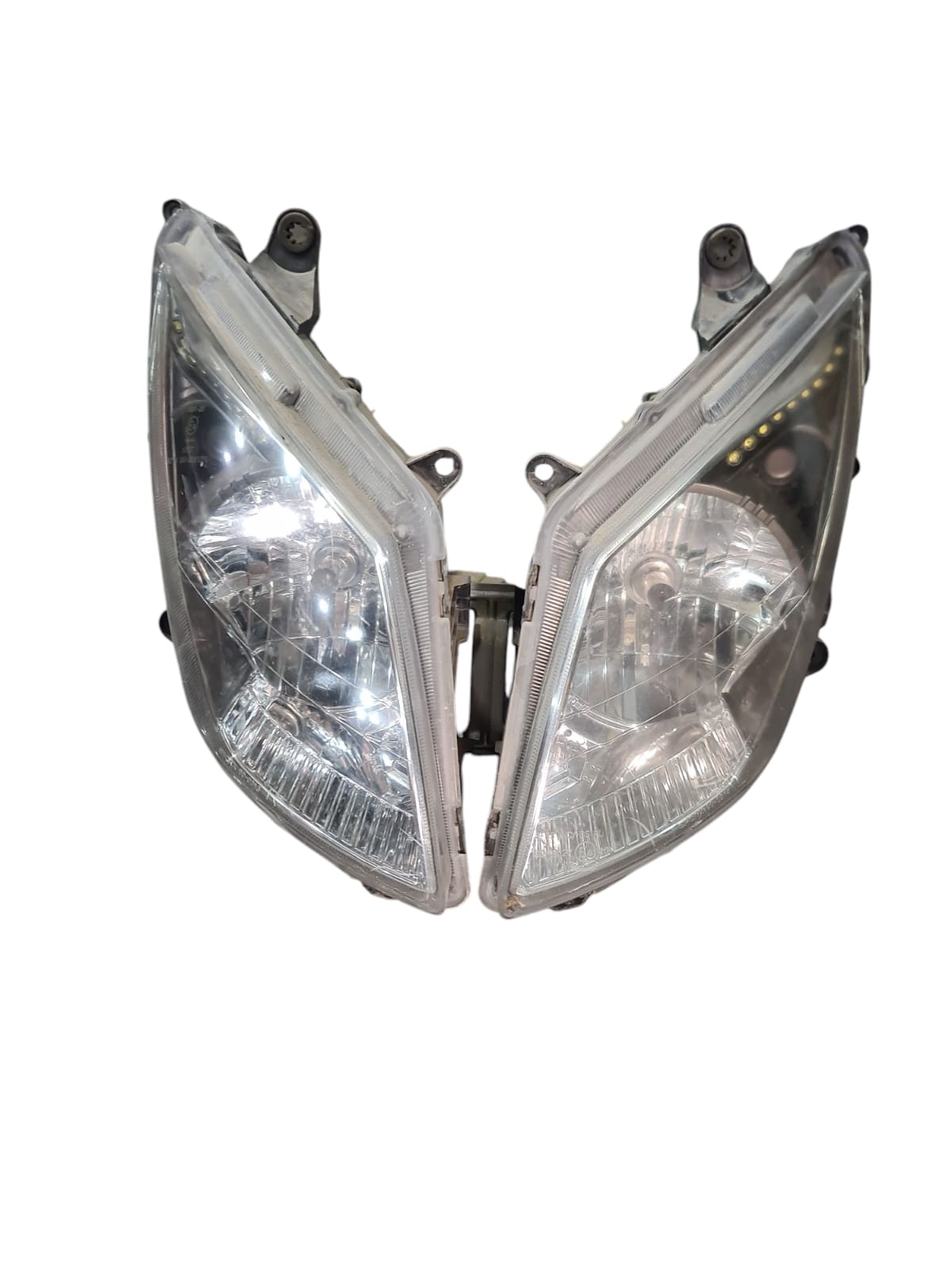 250 XI פנס ראשי משומש גוימקס