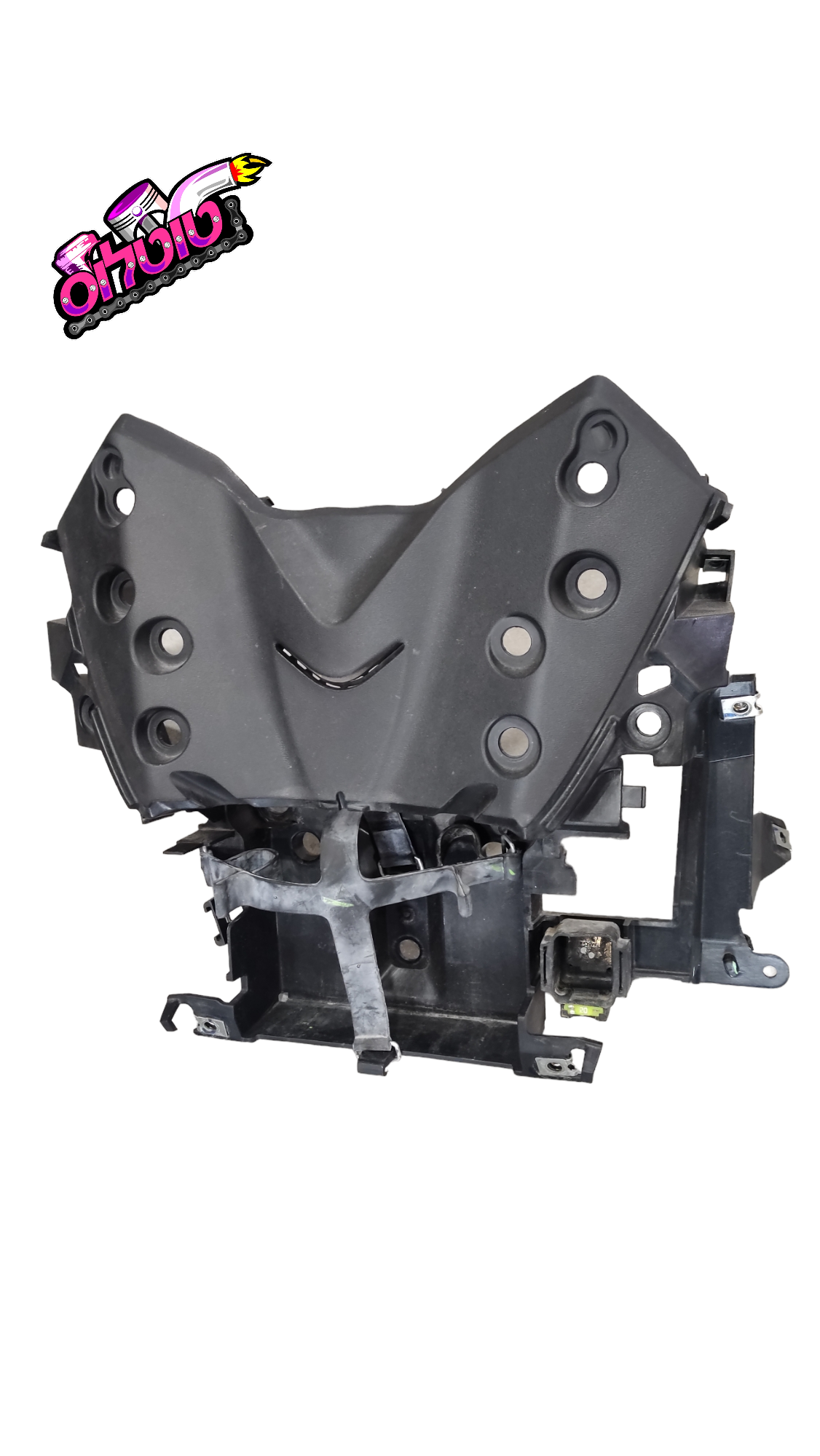 XMAX 300 שילדת פרינג פלסטיק משומשת