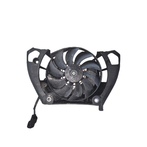 CBX 500 2022-2023 וונטה רדיאטור מושלם משומש