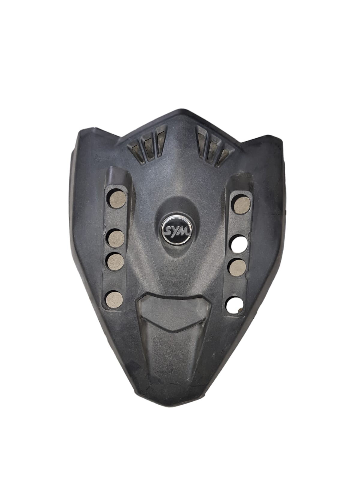 עניבה קדמית משומשת