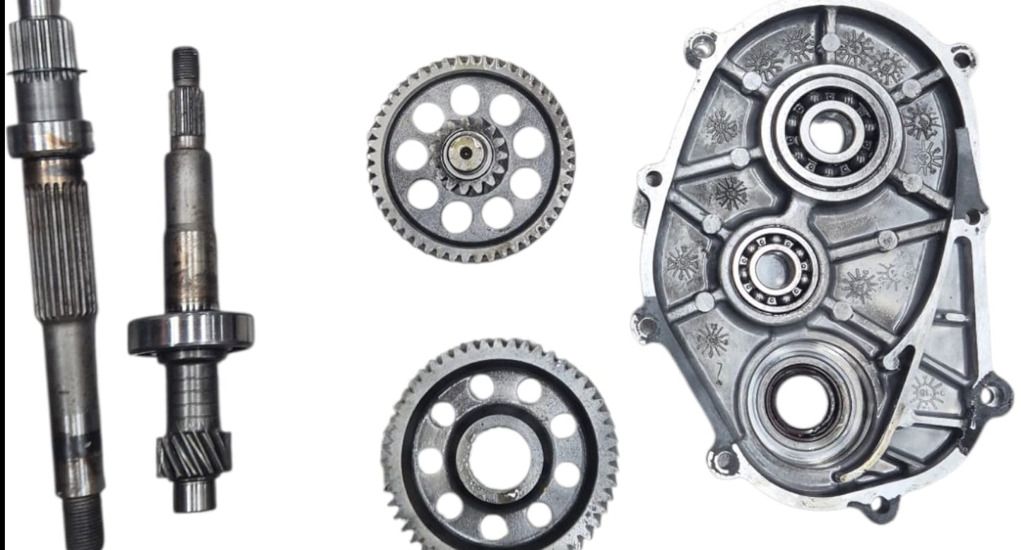 גיר מושלם כולל מכסה של הגיר שתי צירים וגלגלי שיניים לקימקו אקסטאון 125