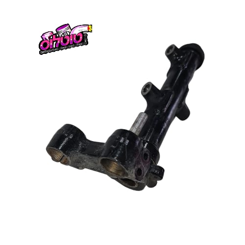 משולש היגוי שמאל משומש טריסיטי 300