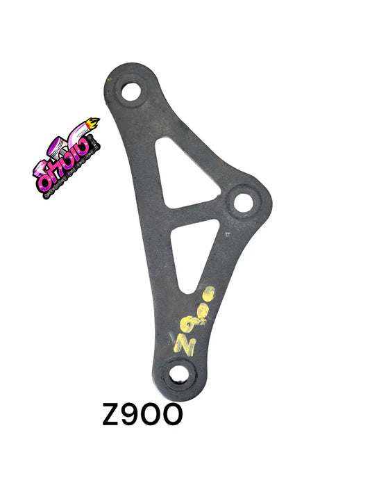 תושבת מנוע ימין משומשת ל-Z900 – יציבות ואמינות ברמה גבוהה