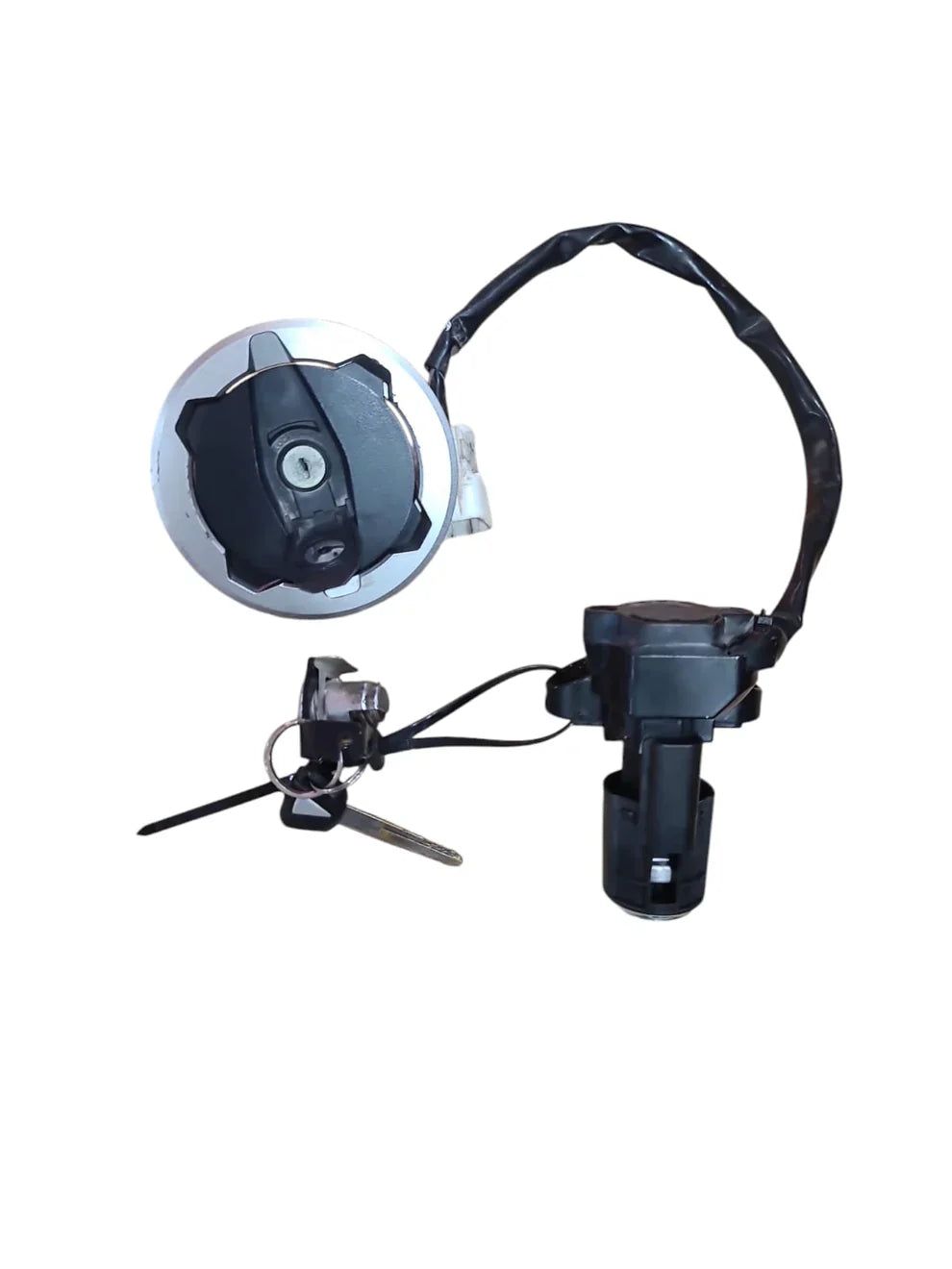 סט מנעולים משומש לנינג'ה 400 – אבטחה ושקט נפשי לרוכבים