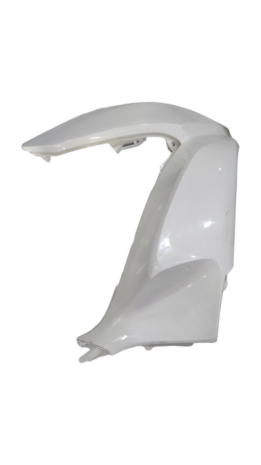 PCX 125 מסכת חזית ימין לבן