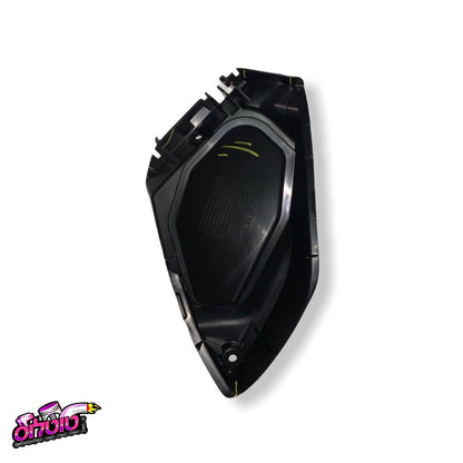 XMAX כיסוי תא כפפות ימין