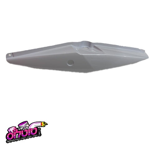 כיסוי זנב ימין לבן ורסיס 650