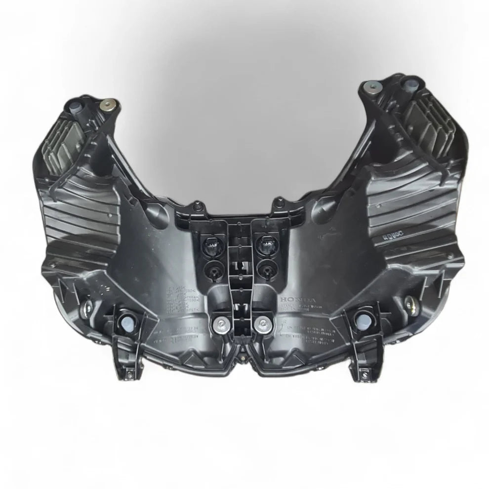 XADV 750  פנס ראשי