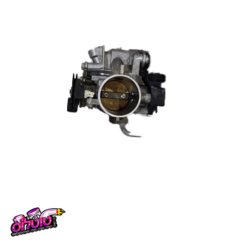 XMAX 300 בית מצערת משומש