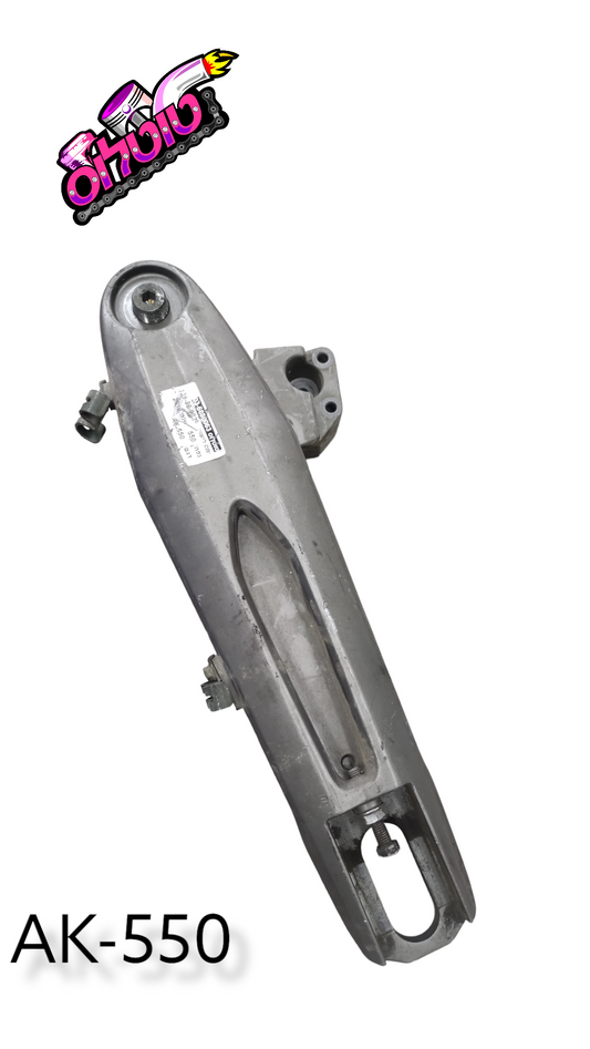 זרוע אחורית צד שמאל AK550