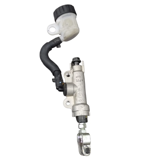 משאבת בלם אחורי משומשת לMT03