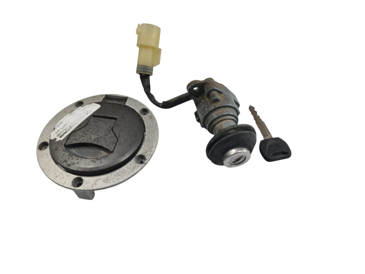 סט מנעולים משומש להונדה רבל 500 סט מנעולים משומש  להונדה mcx500