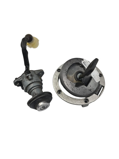 סט מנעולים משומש להונדה רבל 500 סט מנעולים משומש  להונדה mcx500